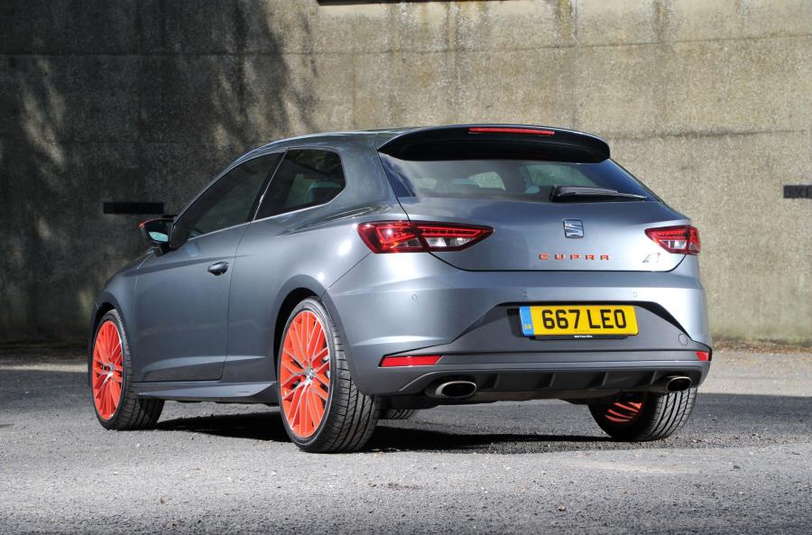  Seat Leon SC Cupra 280 Ultimate Sub8 2015 года  (фото 6 из 30)